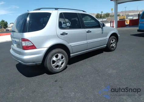 2003 Mercedes-Benz Ml 320 из США, поврежденный, VIN 4JGAB54E63A392610